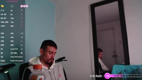 Snapshot of _delacruz911_ chatting on February 17, 9:35 am delacruz online show from February 17, 9:35 am