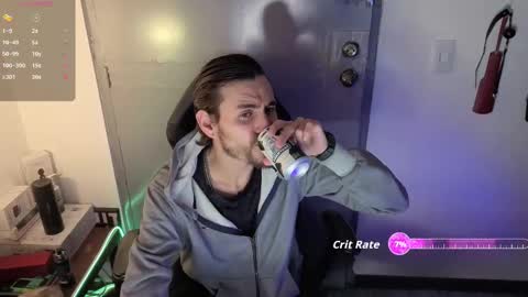 Snapshot of _delacruz911_ chatting on September 9, 4:56 am delacruz online show from September 9, 4:56 am