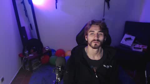 Snapshot of _delacruz911_ chatting on September 28, 3:12 am delacruz online show from September 28, 3:12 am