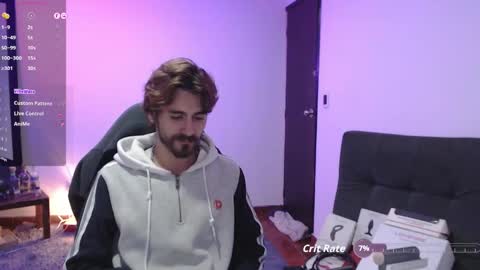 Snapshot of _delacruz911_ chatting on October 14, 9:26 pm delacruz online show from October 14, 9:26 pm