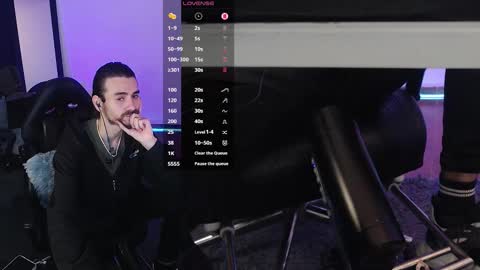 Snapshot of _delacruz911_ chatting on November 5, 5:24 pm delacruz online show from November 5, 5:24 pm