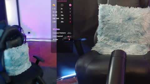 Snapshot of _delacruz911_ chatting on November 7, 3:01 pm delacruz online show from November 7, 3:01 pm