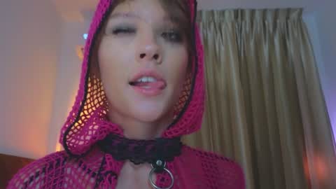 DemiDee online show from September 23, 6:11 pm