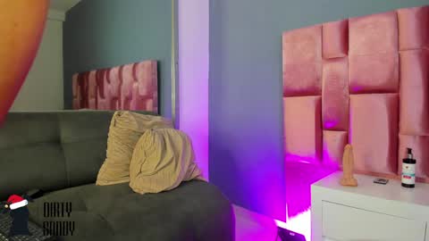 SANDY online show from January 4, 12:27 pm