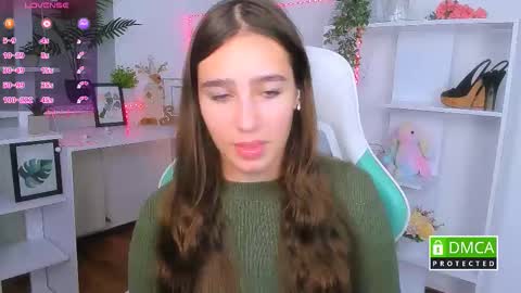 Lizzy  online show from November 3, 9:16 pm