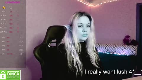 chloue and Gretta online show from February 26, 6:58 am