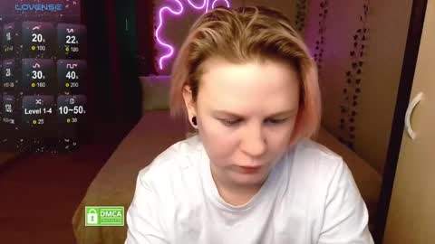 chloue and Gretta online show from February 27, 4:32 pm