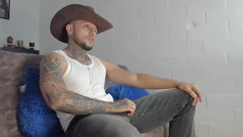 Emilio online show from March 2, 10:03 am