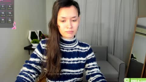 _emily__strike_ online show from December 5, 9:39 am