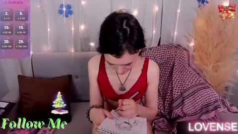 _emily__strike_ online show from January 3, 12:52 pm