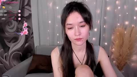 _emily__strike_ online show from January 16, 12:31 pm