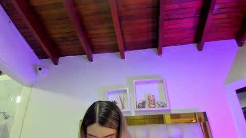 Isabella online show from September 13, 12:05 pm