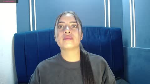 Emma online show from February 8, 1:22 am