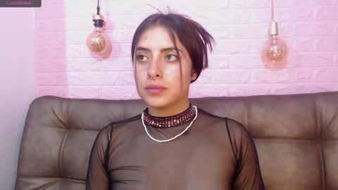 Emma online show from February 13, 11:04 pm