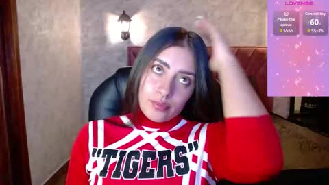 Emma online show from October 31, 4:30 pm