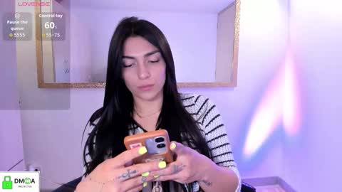  Erica Vanderhill  online show from November 22, 4:33 am