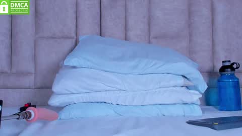 _eris_rose online show from September 25, 8:45 pm