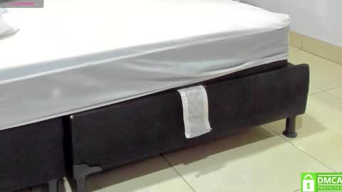 _eris_rose online show from November 8, 6:51 pm