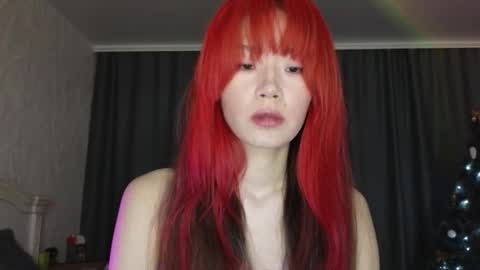 EveEva online show from December 19, 11:39 am