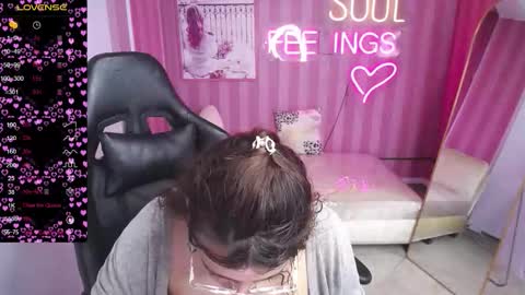  evoni  online show from September 9, 1:38 am