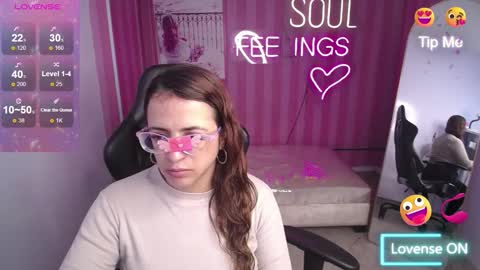  evoni  online show from September 19, 12:39 pm