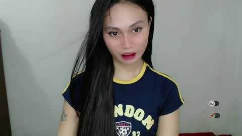 STEFFANNY WELL. online show from February 16, 10:10 pm