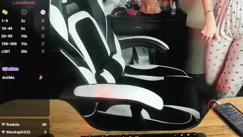 Alis online show from December 12, 5:26 pm