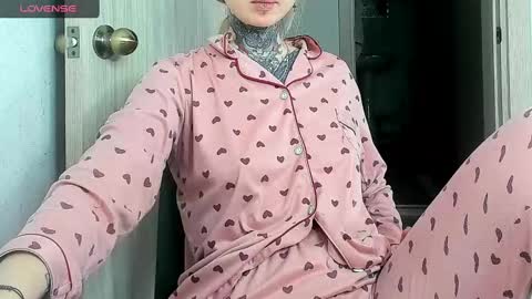 Alis online show from February 25, 7:20 am