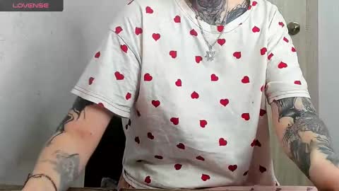 Alis online show from March 3, 2:04 pm