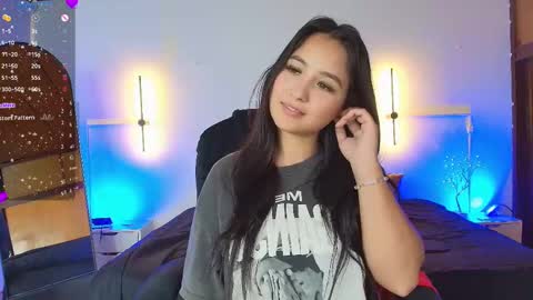  Juliana   Gaby   Kloe online show from March 11, 6:08 pm