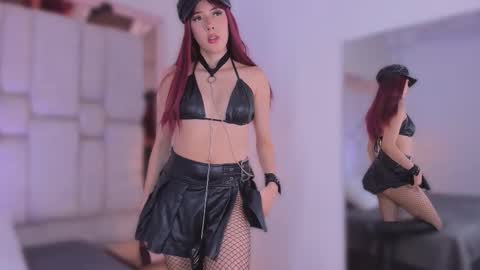 Gigi online show from September 12, 11:54 am