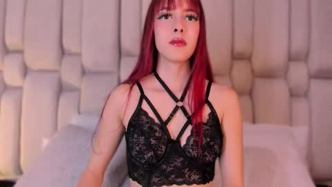 Gigi online show from December 2, 12:21 pm