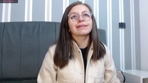 Isa online show from January 7, 11:05 am