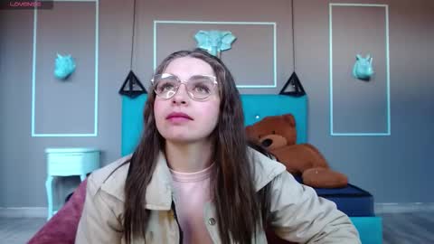 Isa online show from September 17, 12:07 pm