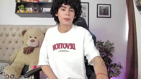 Jay online show from December 14, 6:52 pm