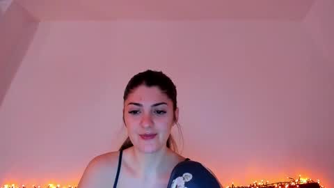 Snapshot of _just_a_simple_girl chatting on February 21, 12:06 pm _just_a_simple_girl online show from February 21, 12:06 pm