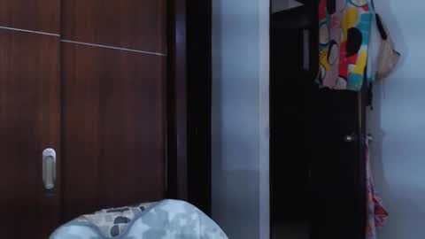  Dani  online show from February 14, 10:36 pm