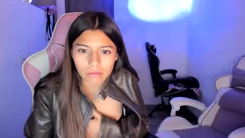 khloe sweet online show from September 18, 12:23 am