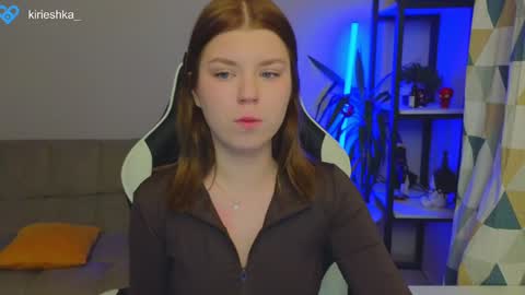 Snapshot of _kirieshka chatting on January 12, 6:16 pm Molly Emily online show from January 12, 6:16 pm