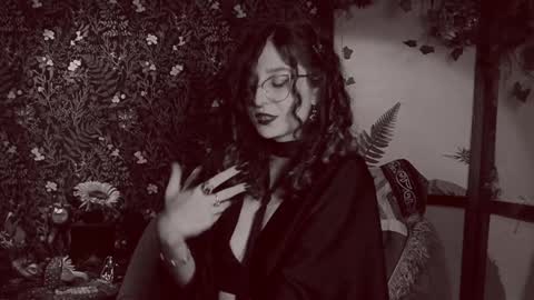 Lady Luna online show from December 27, 6:24 am