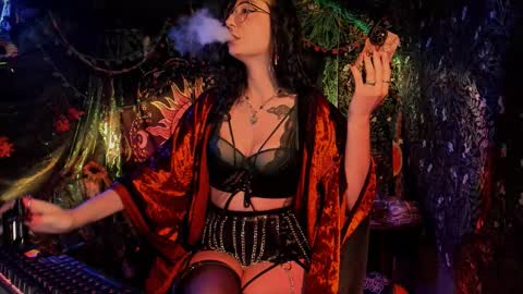 Lady Luna online show from November 15, 1:14 am