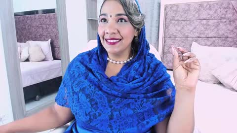 NAILHA SAJANI  online show from January 31, 3:00 pm