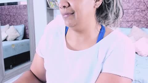 NAILHA SAJANI  online show from February 4, 11:49 am