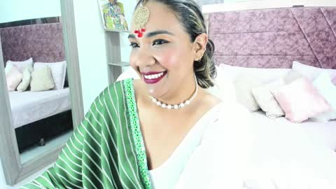 NAILHA SAJANI  online show from February 6, 2:58 pm