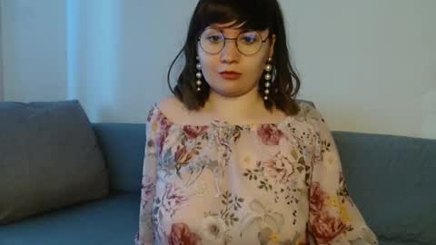 _lalilu_ online show from December 16, 9:46 am