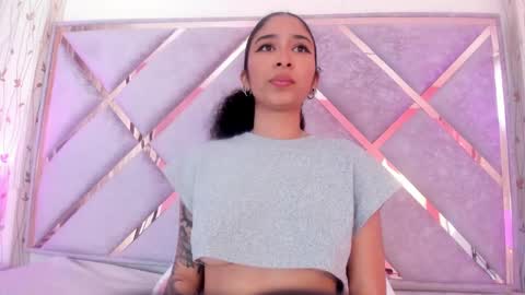 Lanna  online show from December 31, 2:25 pm