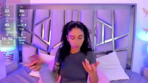 Lanna  online show from January 18, 11:43 am