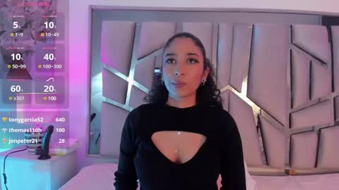 Lanna  online show from January 25, 8:10 pm