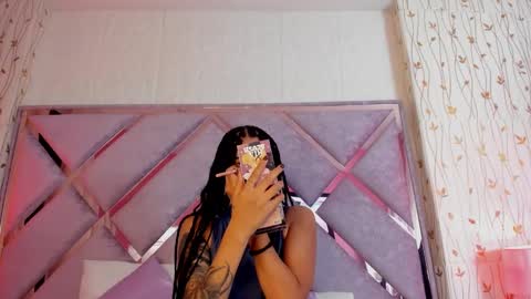 Lanna  online show from March 6, 11:58 am