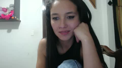 Lauren 3 online show from November 29, 7:00 am